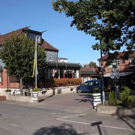 Hotel Alter Dorfkrug Am Kanal