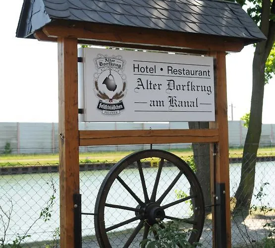 Alter Dorfkrug Am Kanal Hotel 3*